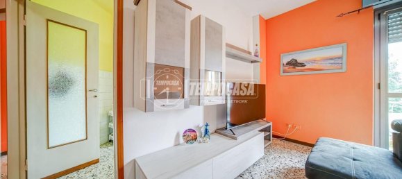 3 bedrooms Apartment in Somma Lombardo, Italy No. 365561 4