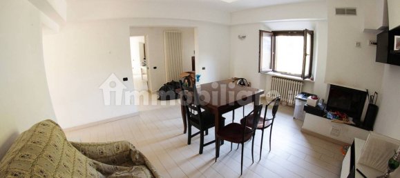 4 bedrooms Villa in Fabriano, Italy No. 116042 10