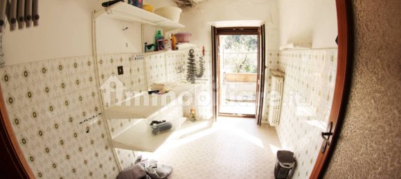 4 bedrooms Villa in Fabriano, Italy No. 116042 5
