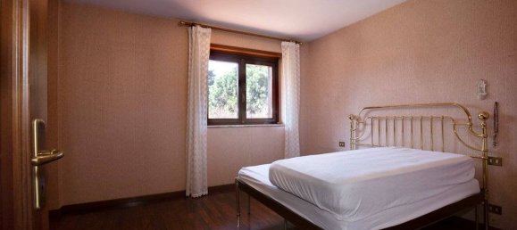 5 bedrooms Villa in Rivoli, Italy No. 334972 38