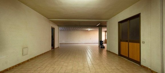 5 bedrooms Villa in Rivoli, Italy No. 334972 44