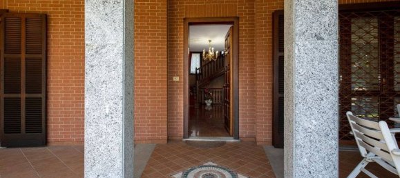 5 bedrooms Villa in Rivoli, Italy No. 334972 45