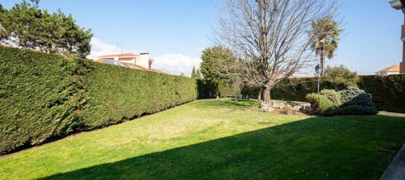 5 bedrooms Villa in Rivoli, Italy No. 334972 10