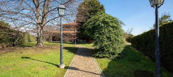 5 bedrooms Villa in Rivoli, Italy No. 334972 7