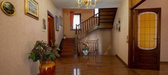 5 bedrooms Villa in Rivoli, Italy No. 334972 20