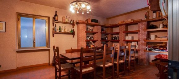 5 bedrooms Villa in Rivoli, Italy No. 334972 43