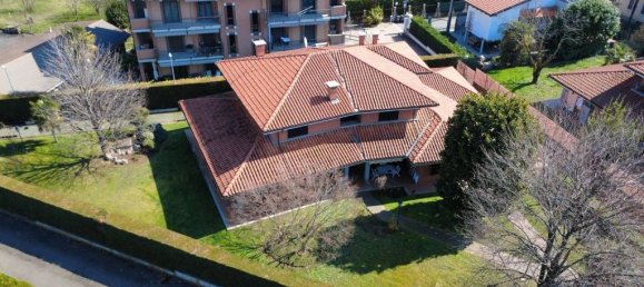 5 bedrooms Villa in Rivoli, Italy No. 334972 13