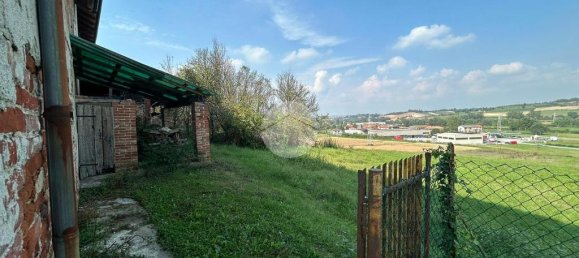 2 bedrooms House in Castell'Alfero, Italy No. 329637 6