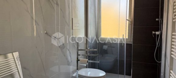 Квартира с 2 комнатами в Авеццано, Италия № 328066 11