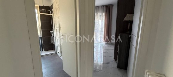 Квартира с 2 комнатами в Авеццано, Италия № 328066 9