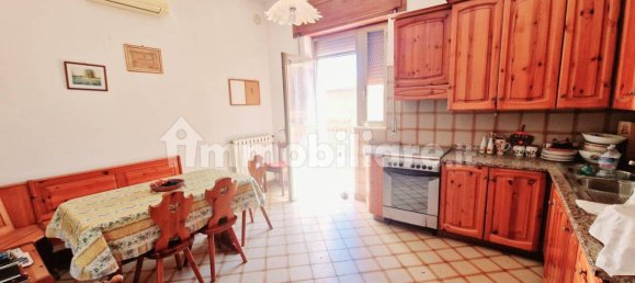 2 bedrooms House in Ordona, Italy No. 270818 8