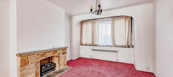 2 bedrooms Bungalow in Crawley, United Kingdom No. 6263 2