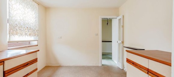 2 bedrooms Bungalow in Crawley, United Kingdom No. 6263 8