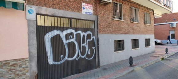 201m² Commercial property in Madrid, Spain No. 65000 19