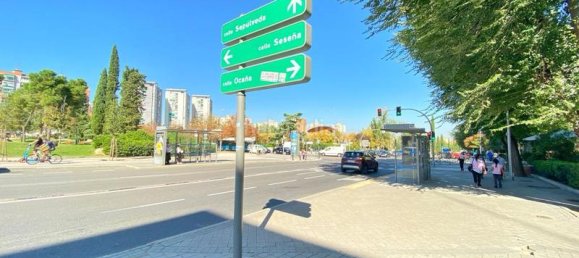 2 bedrooms Apartment in Madrid, Spain No. 138990 21