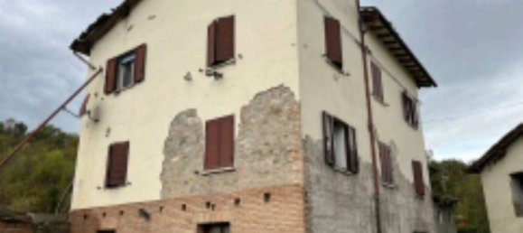 3 rooms Apartment in Guiglia, Italy No. 269340 2