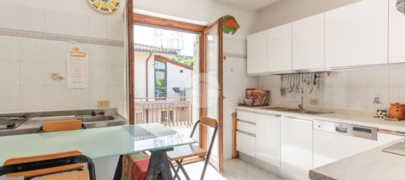 4 rooms Villa in Guidonia Montecelio, Italy No. 124816 16