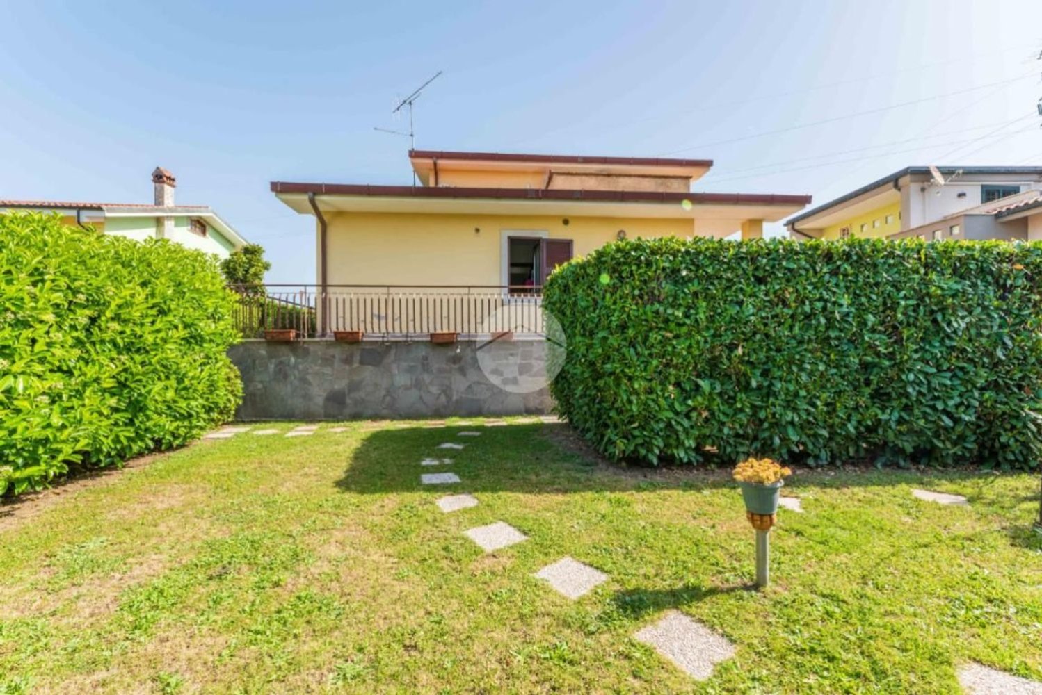 4 rooms Villa in Guidonia Montecelio, Italy No. 124816