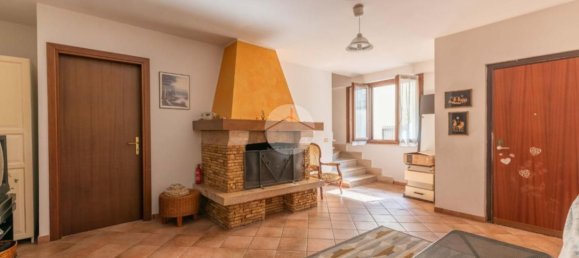 4 rooms Villa in Guidonia Montecelio, Italy No. 124816 29