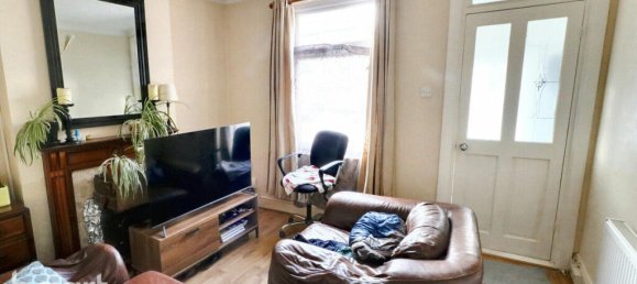 3 bedrooms Commercial property in Dartford, United Kingdom No. 4941 4