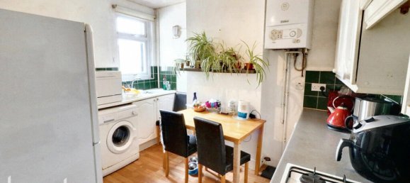 3 bedrooms Commercial property in Dartford, United Kingdom No. 4941 5