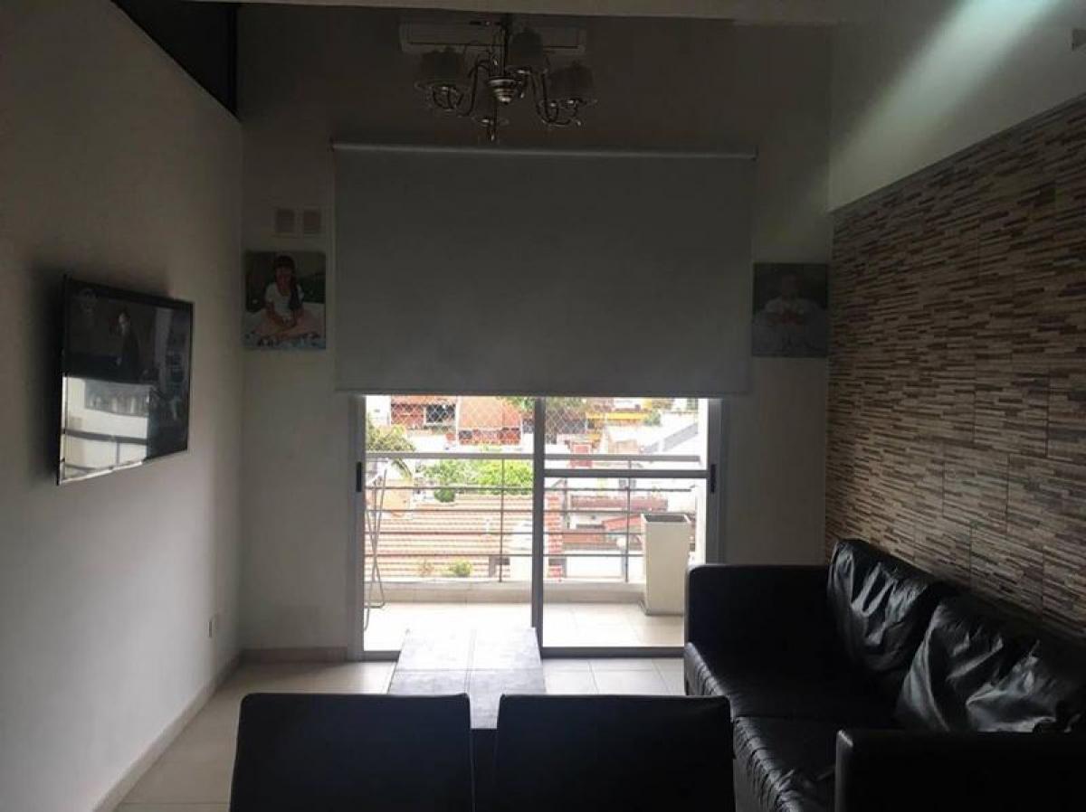 Apartamento T2 em Lanus, Argentina N.º 8922