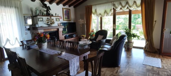 7 bedrooms Villa in Marliana, Italy No. 381809 15