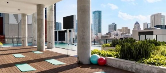 2 Schlafzimmer Gewerbliche Immobilien in Miami, USA, Nr. 615891 6