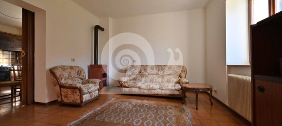 3 Schlafzimmer Villa in Udine, Italy, Nr. 94684 10