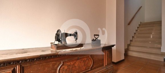 3 Schlafzimmer Villa in Udine, Italy, Nr. 94684 16
