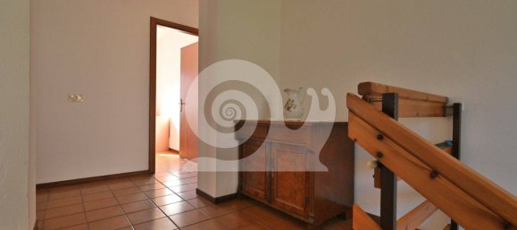 3 Schlafzimmer Villa in Udine, Italy, Nr. 94684 2