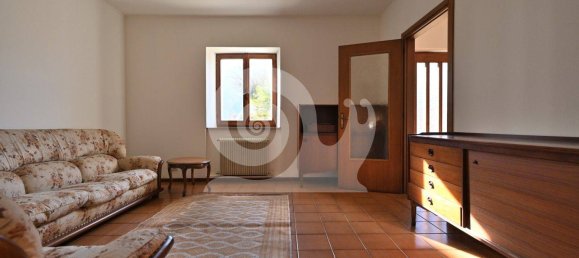 3 Schlafzimmer Villa in Udine, Italy, Nr. 94684 12