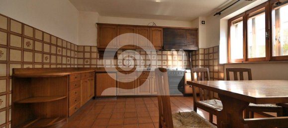 3 Schlafzimmer Villa in Udine, Italy, Nr. 94684 13