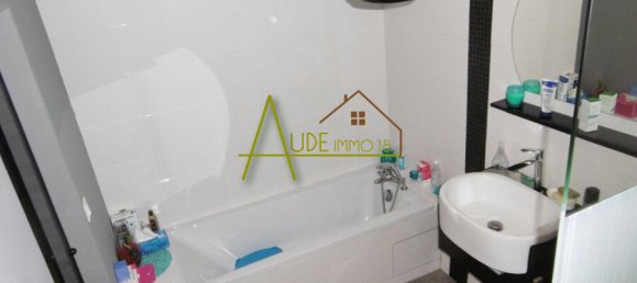 Здание с 4 спальнями в Неронд, Франция № 88660 4