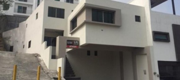 Casa T3 em Nuevo Leon, Mexico N.º 164132 2