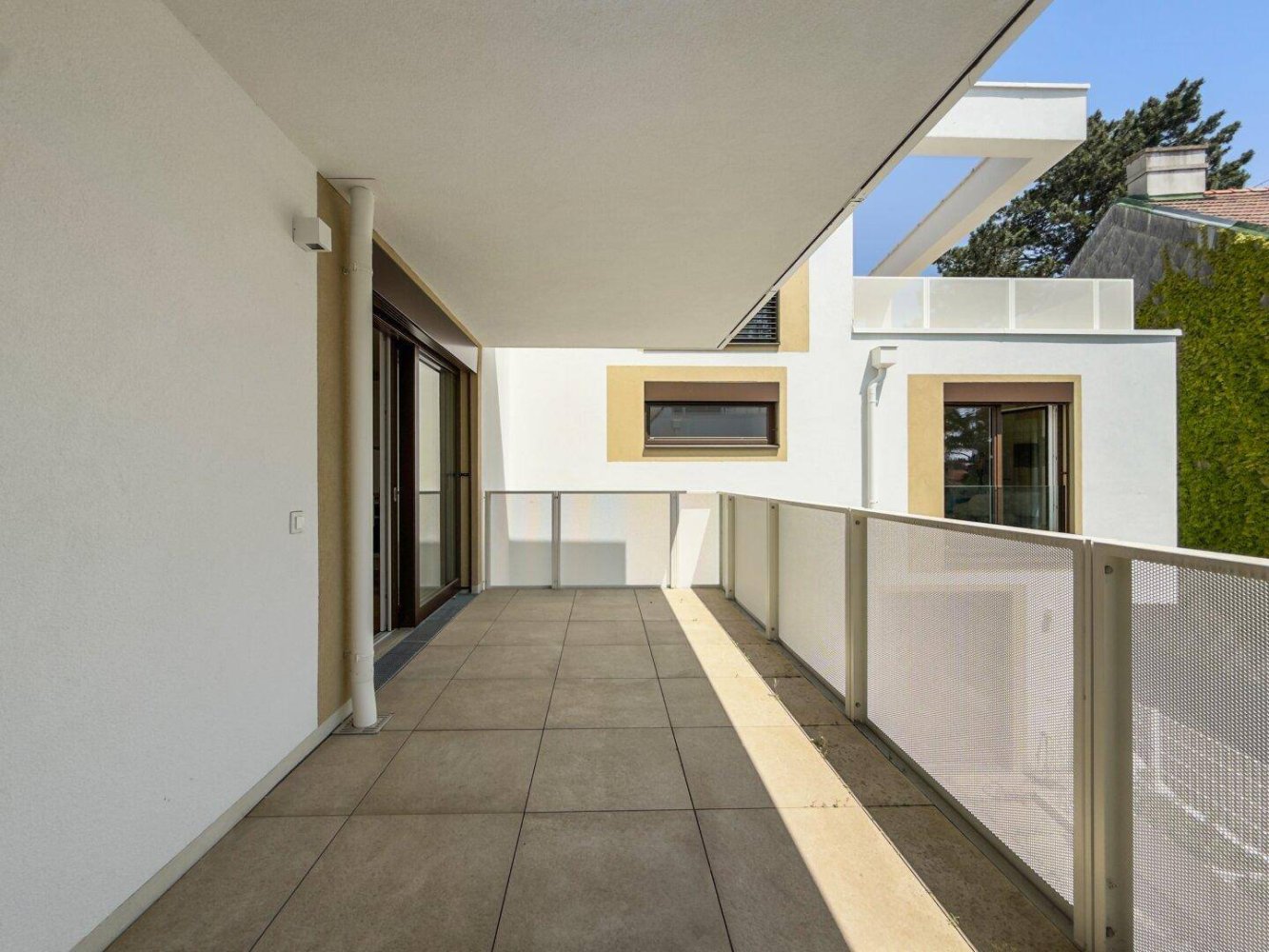 2غرفة شقة في Dobling, Austria رقم 141845