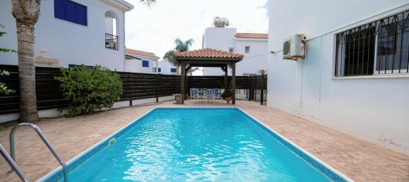 3 bedrooms Villa in Pernera, Cyprus No. 924 14