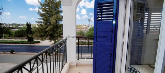 3 bedrooms Villa in Pernera, Cyprus No. 924 4