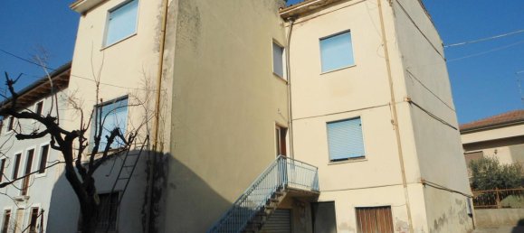 4-Zimmer Haus in Monteforte d'Alpone, Italy, Nr. 233685 3