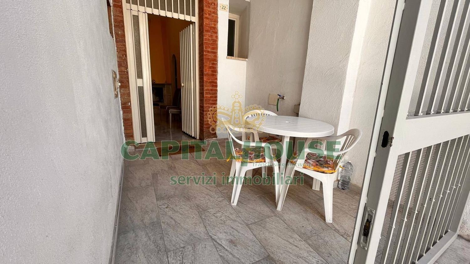 3 rooms House in Forino, Italy No. 32290