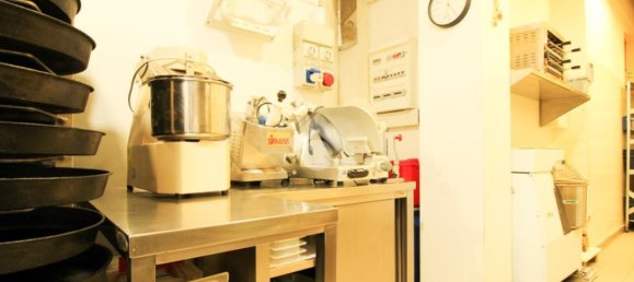 3-salle Propriété commerciale à Brescia, Italy No. 151352 8