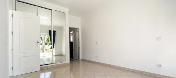 3 bedrooms Villa in Lagoa, Portugal No. 92102 14