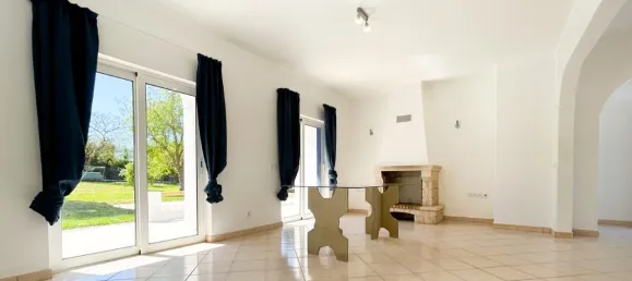 3 bedrooms Villa in Lagoa, Portugal No. 92102 6