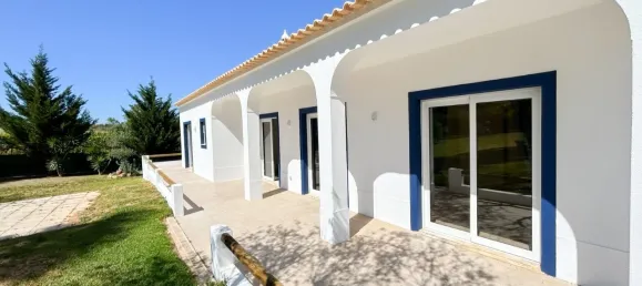 3 bedrooms Villa in Lagoa, Portugal No. 92102 2