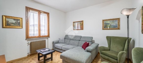 5 bedrooms Villa in Reggio Emilia, Italy No. 54645 11