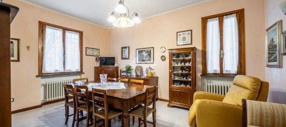 5 bedrooms Villa in Reggio Emilia, Italy No. 54645 24