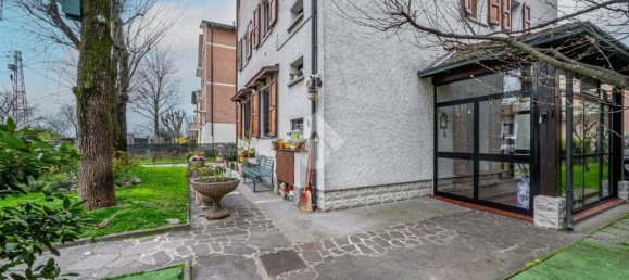 5 bedrooms Villa in Reggio Emilia, Italy No. 54645 32