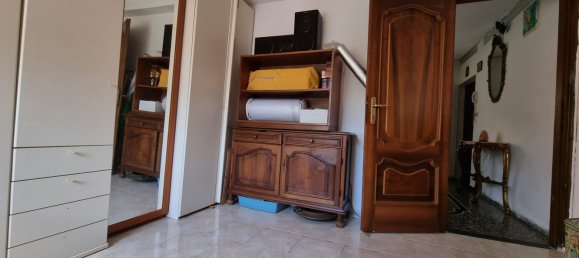 3 Schlafzimmer Wohnung in Genoa, Italy, Nr. 332438 6