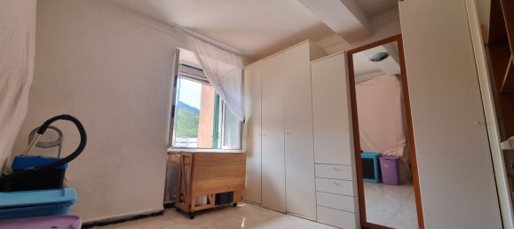 3 Schlafzimmer Wohnung in Genoa, Italy, Nr. 332438 3