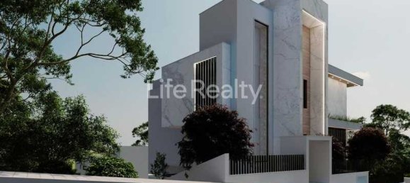 4 bedrooms House in Agios Athanasios, Cyprus No. 10558 3